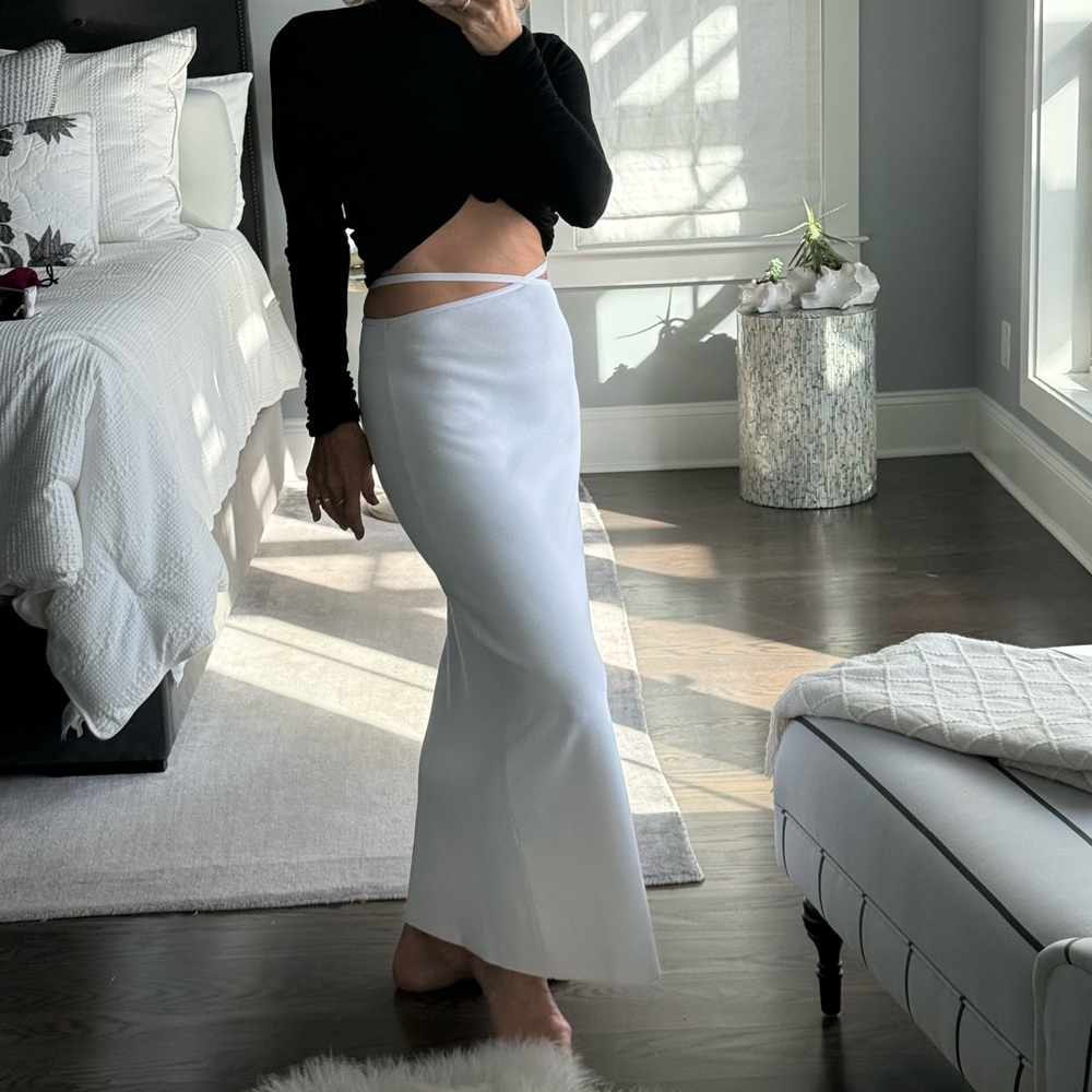 SOLID & STRIPED White Criss-Cross Strap maxi